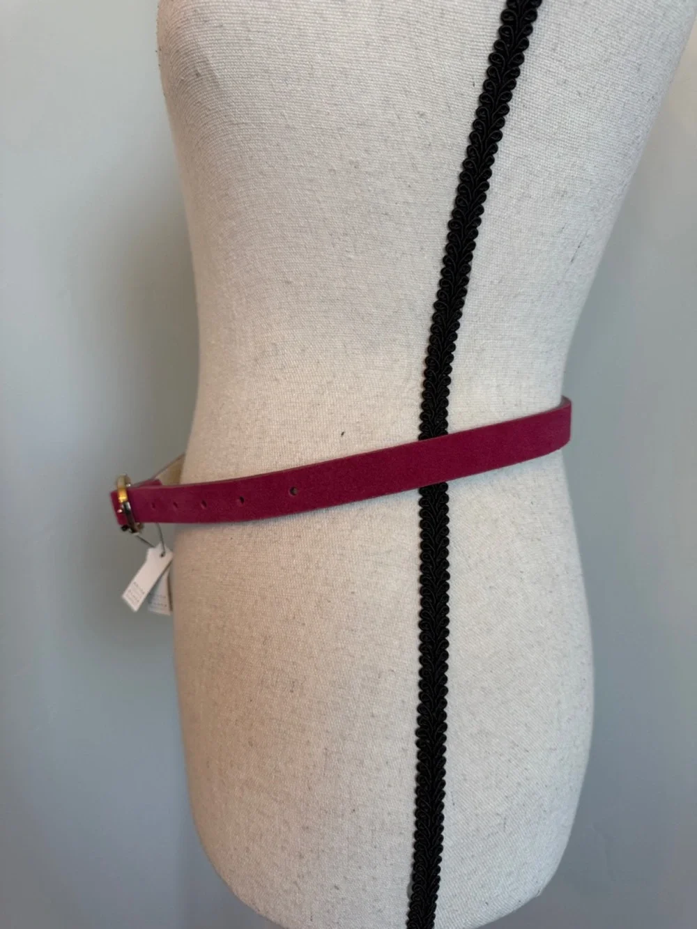 White House Black Market XS Pink Leather Belt Gold Circle Buckle NWT $44